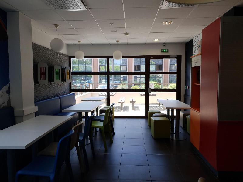 Ibis Budget Grenoble Sud Seyssinet エクステリア 写真