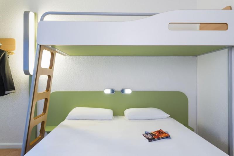 Ibis Budget Grenoble Sud Seyssinet エクステリア 写真