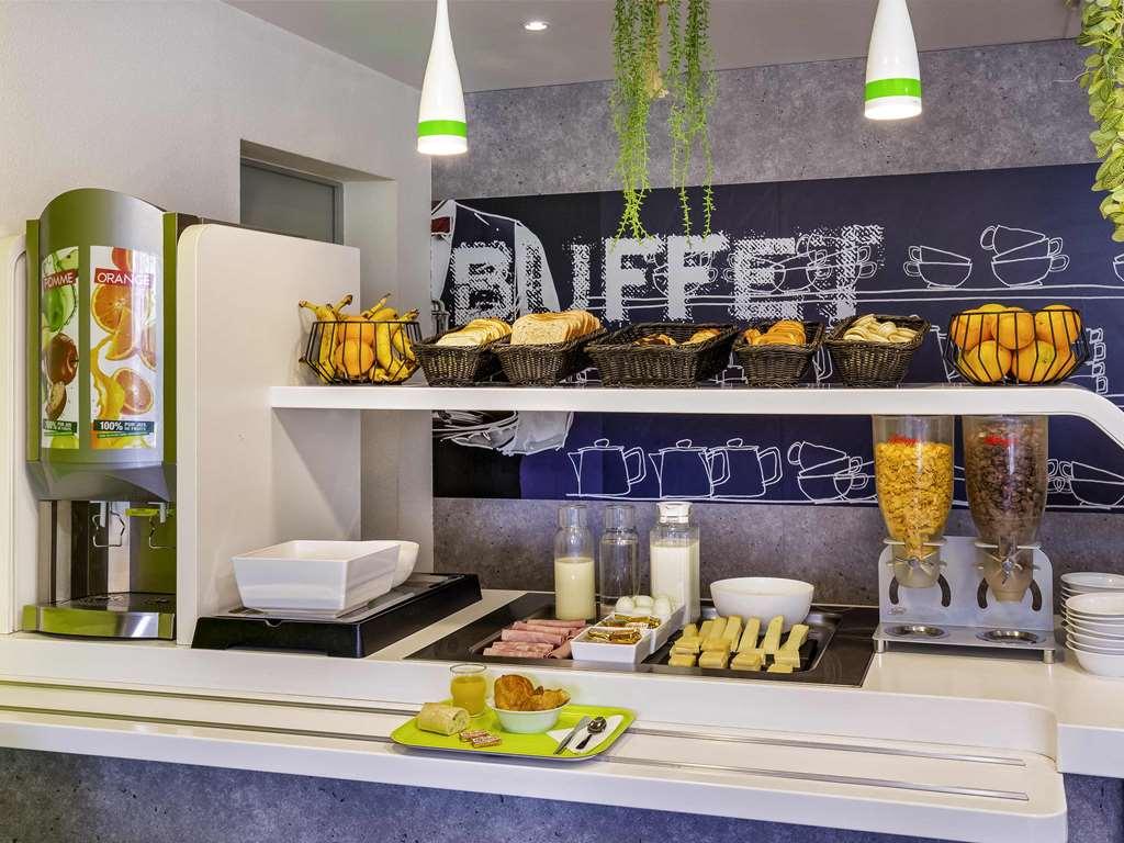 Ibis Budget Grenoble Sud Seyssinet レストラン 写真