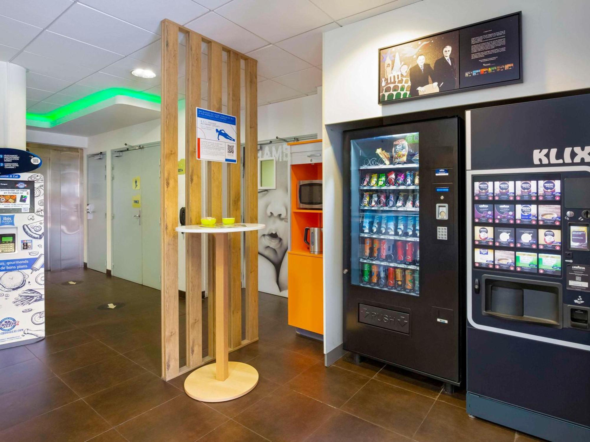 Ibis Budget Grenoble Sud Seyssinet エクステリア 写真