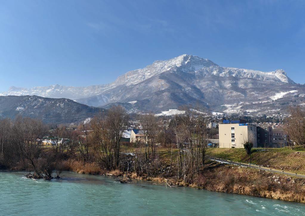 Ibis Budget Grenoble Sud Seyssinet エクステリア 写真